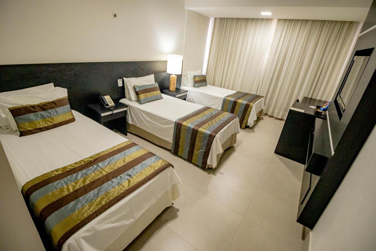 Like Ue Hotel 戈亚尼亚 外观 照片